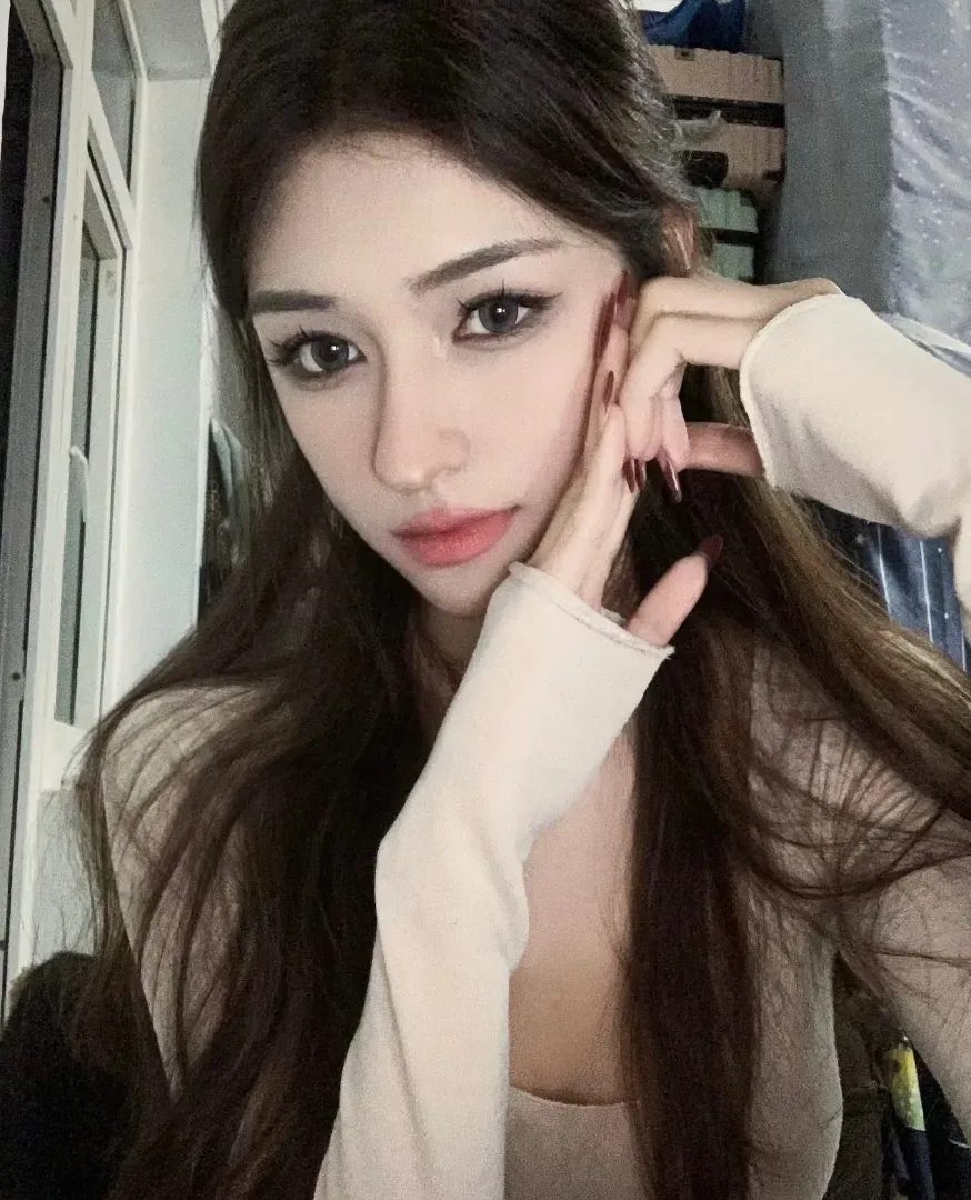迪迪阿婉新疆妹子