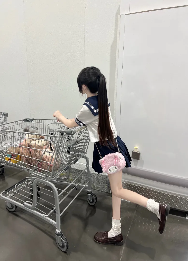 闵行新人萝莉小雨 Gallery 4
