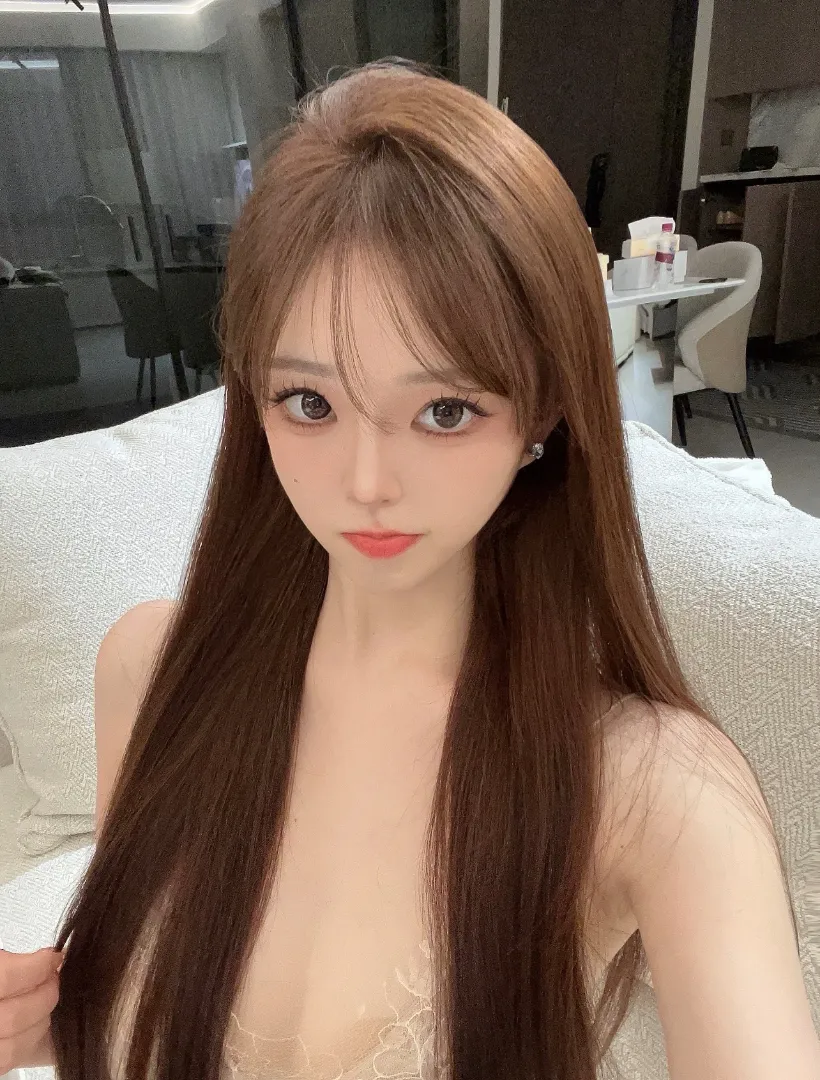 新人少御梦颖