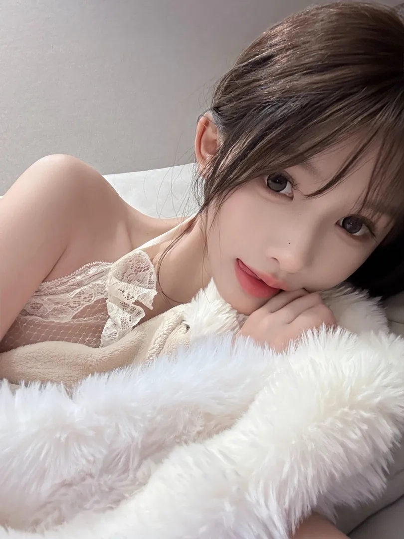 普陀纯欲女孩妃妃