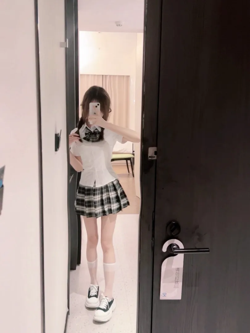 Y3930A-09瑶瑶 普陀清纯在校生萝莉 164C.09 Gallery 6