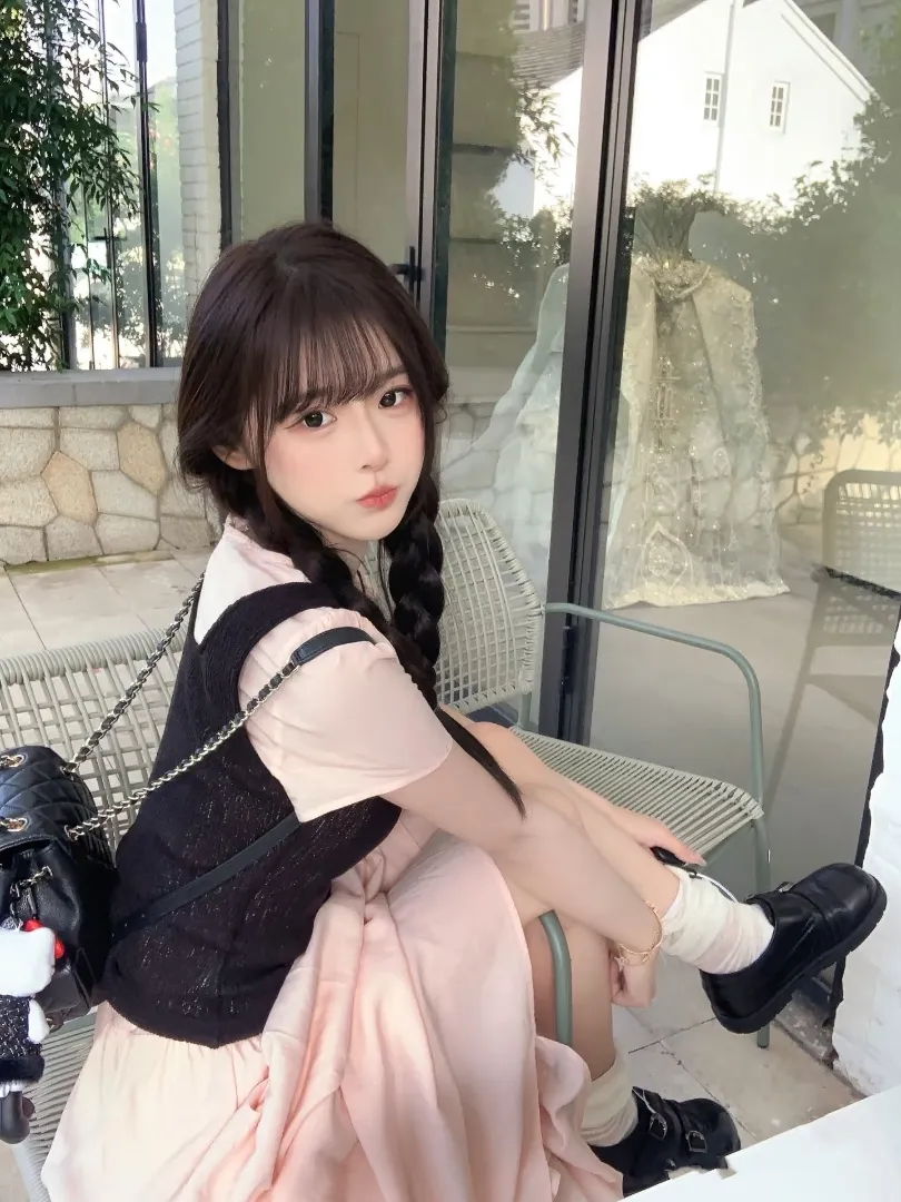 Y4873-05 静安硬五师范大学学妹 168B.05 Gallery 6