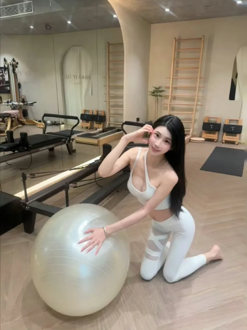 宝山🌸溪瑶极品新人 Gallery 4