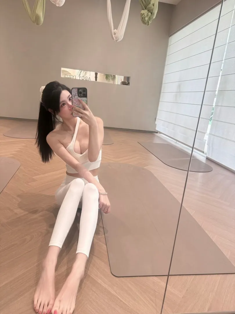 宝山🌸溪瑶极品新人 Gallery 6