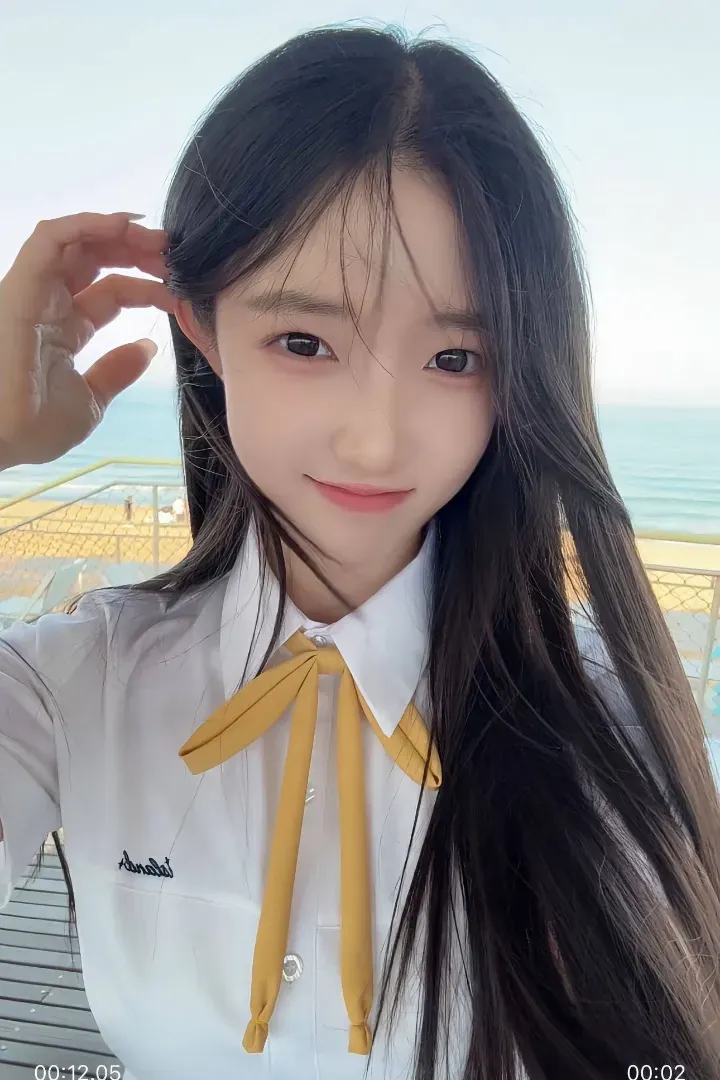 白虎懒懒 日系JK腿精腿模学生网红纯欲风高白纯 Gallery 1