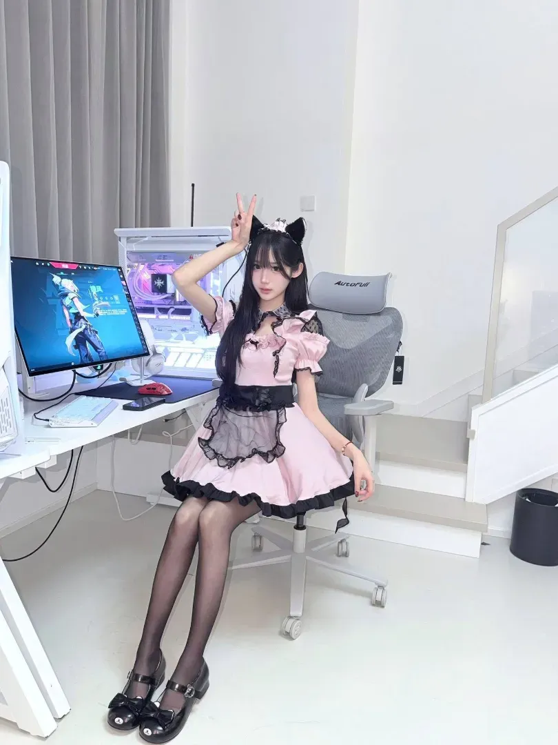 白虎懒懒 日系JK腿精腿模学生网红纯欲风高白纯 Gallery 5
