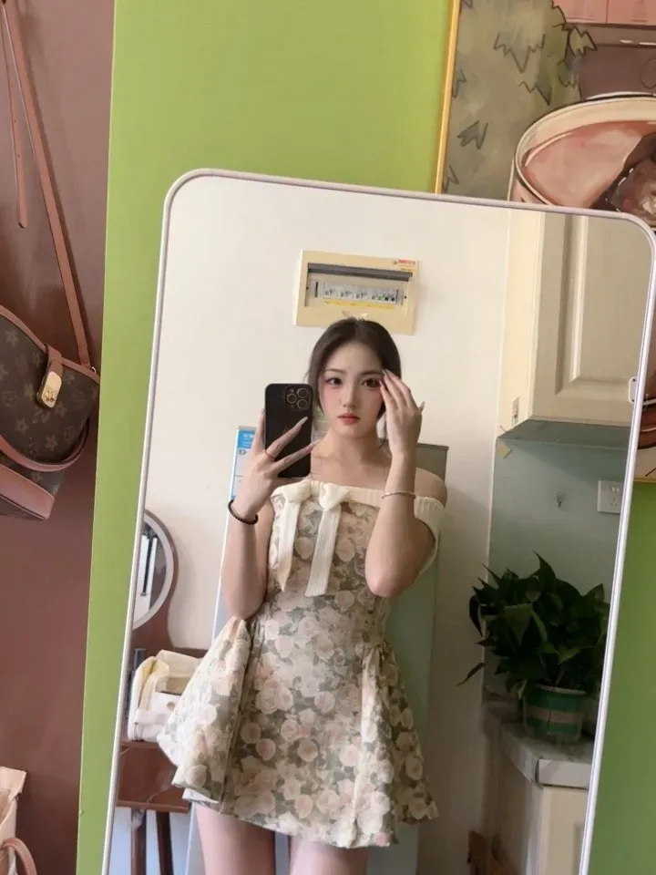 宝山兼职学妹08米兰(只接外出) Gallery 3