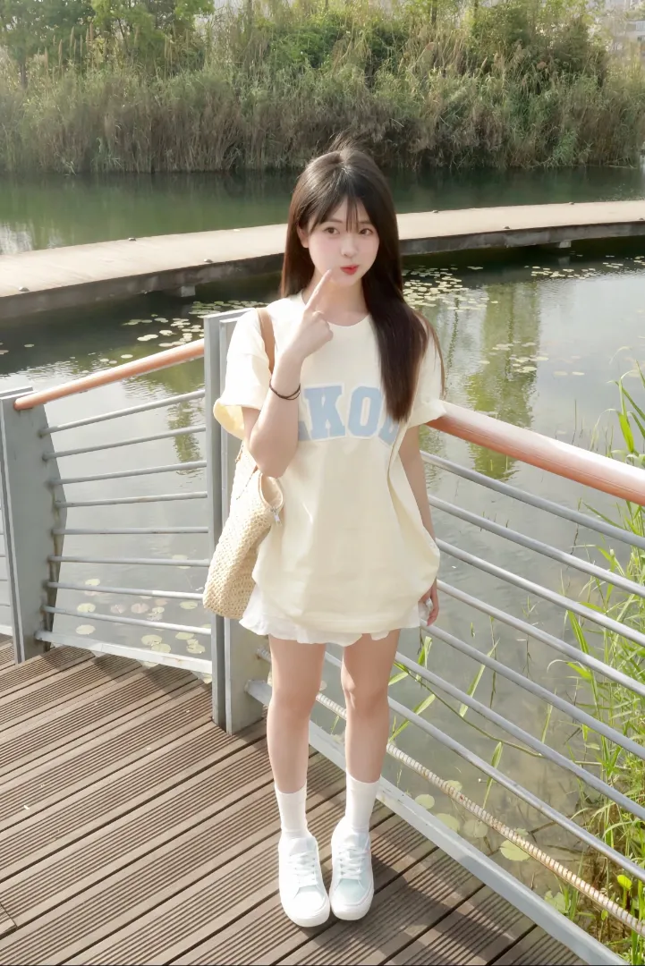 浦东新人萱萱