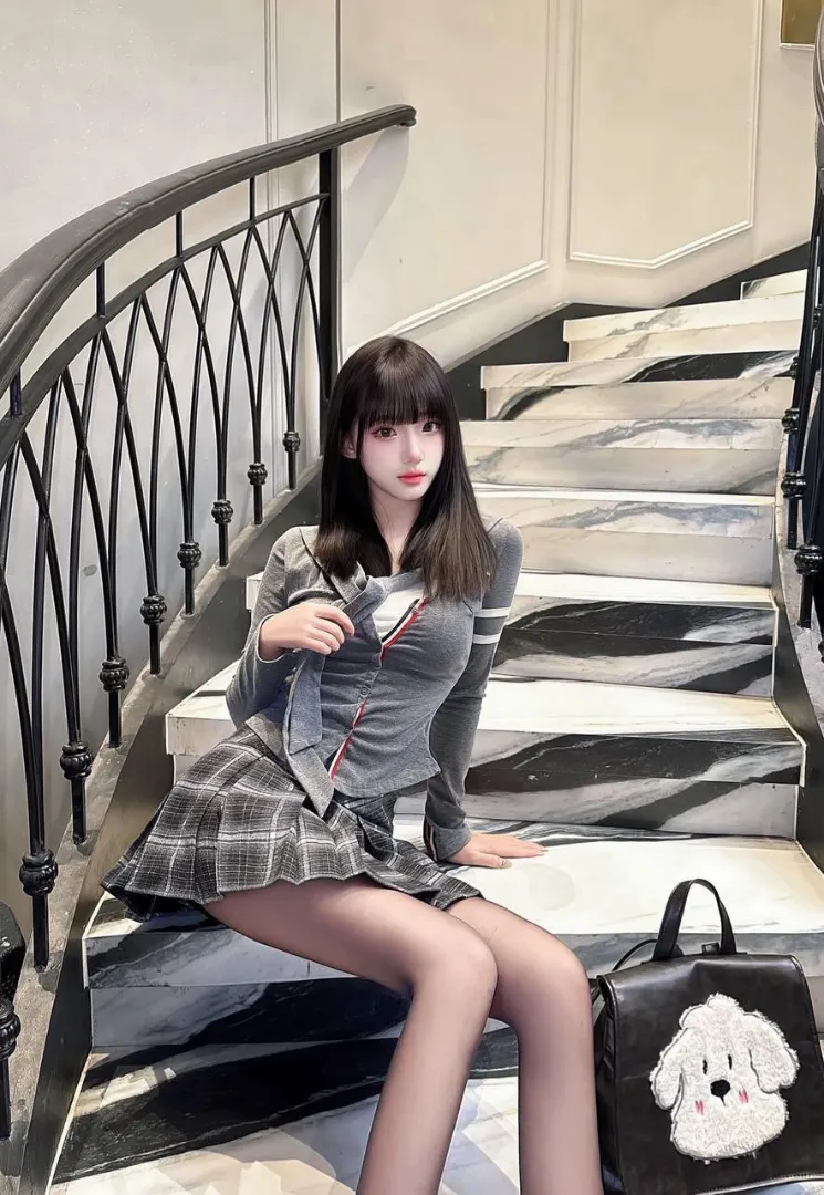 闵行 安然 Gallery 1