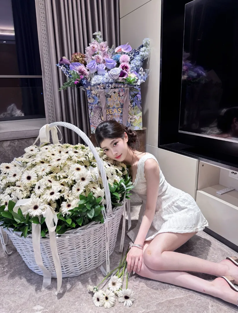 千千 新人下海 短期兼职 Gallery 8