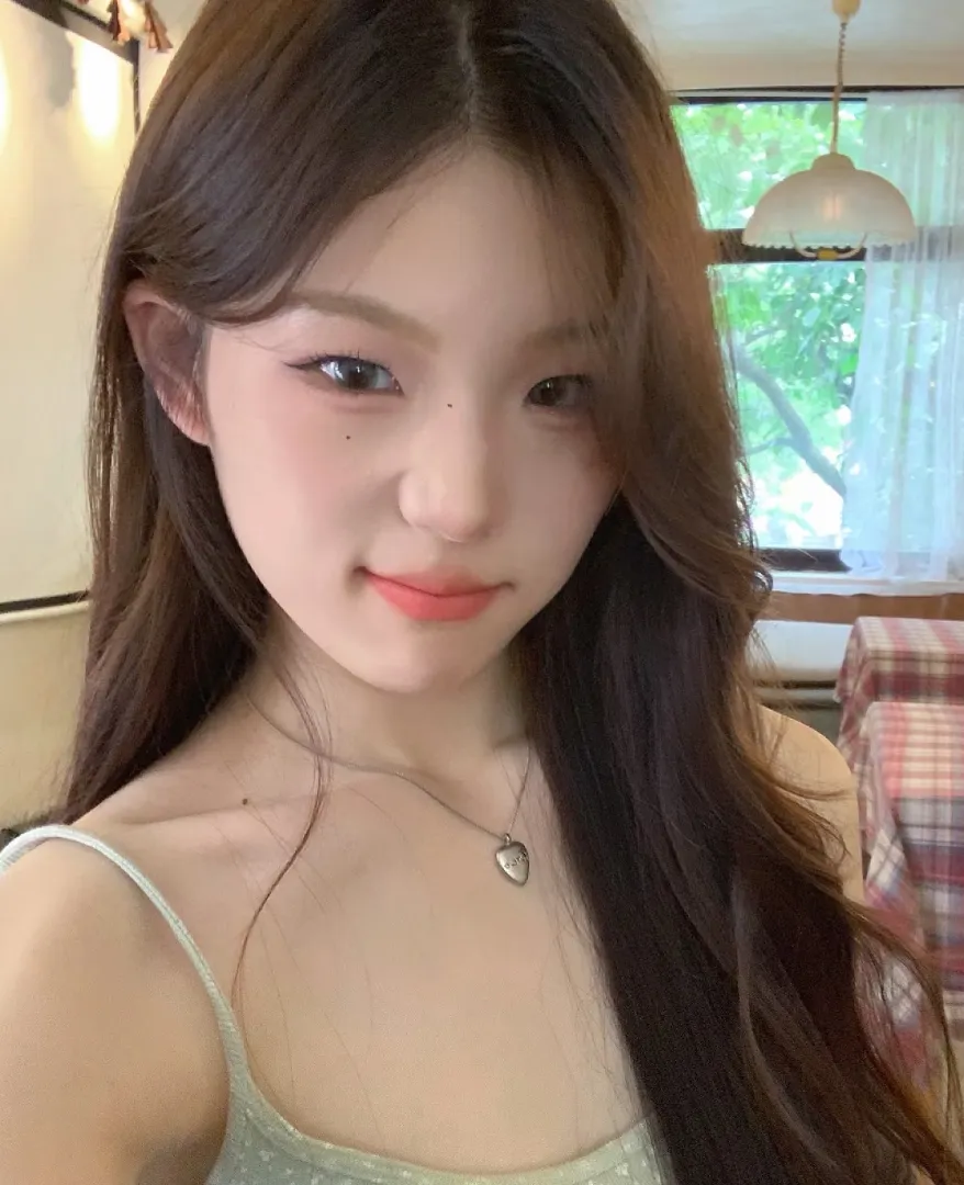 宝山新人小萝莉 安娜 Gallery 5