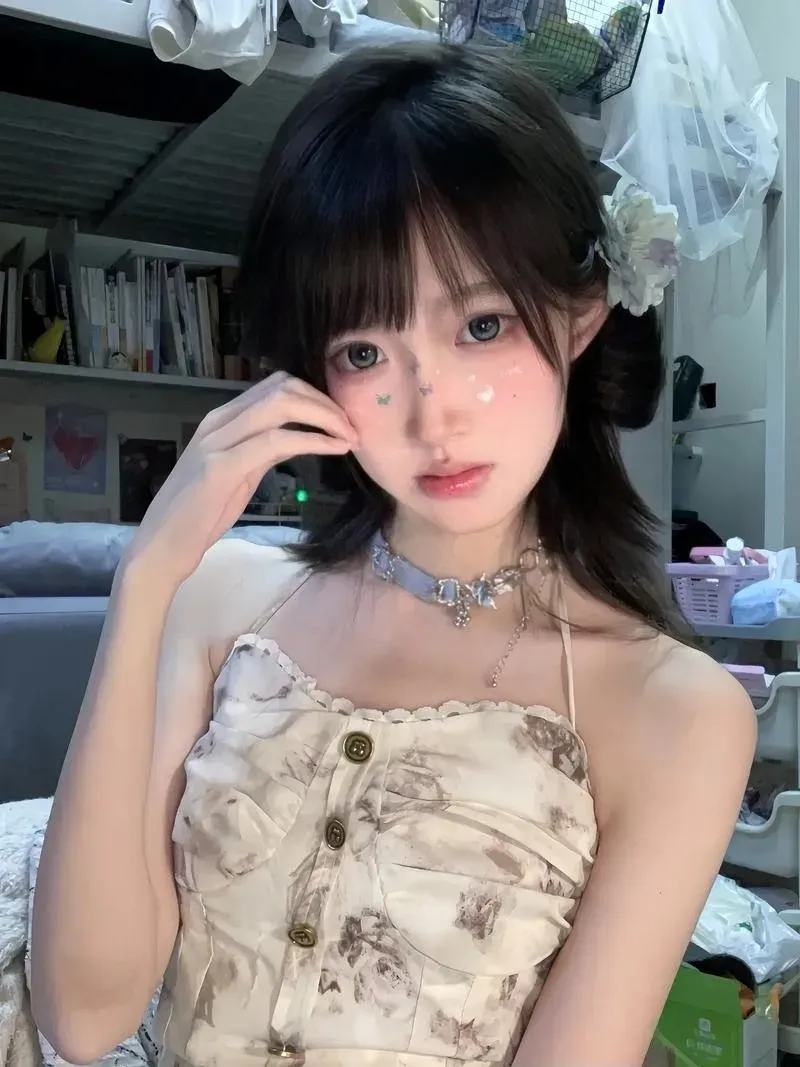 浦东新人 萝莉08小雨 🉑️查学生证 真实刚破处 高中生兼职 🉑指定 Gallery 1