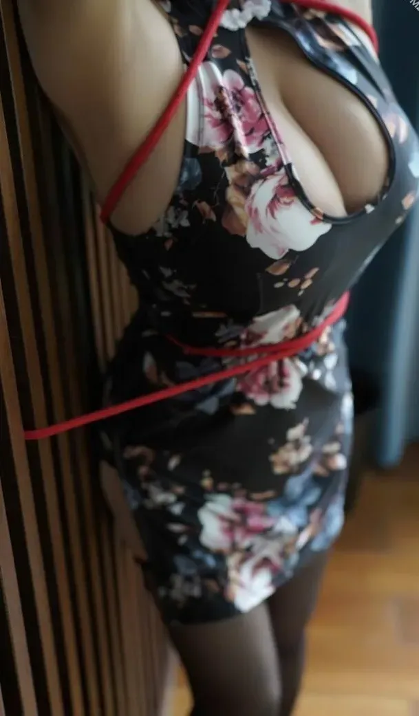纯欲风依依 Gallery 6