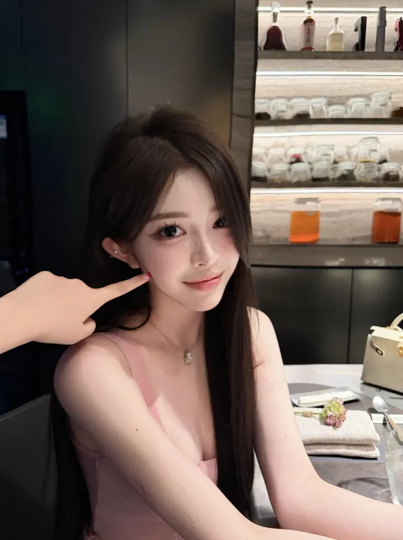 普陀172D可纯可欲身材火辣迷人翘臀 Gallery 2