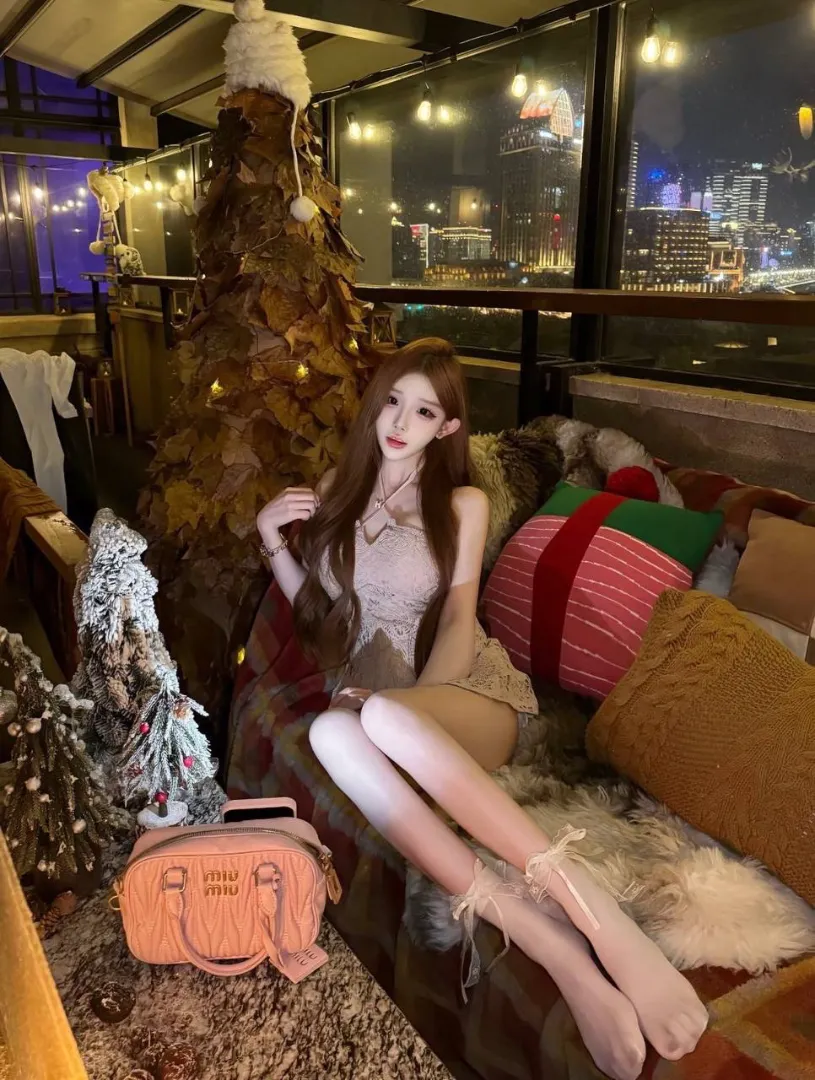 宝山小涵白小纯（纯欲天花板） Gallery 1