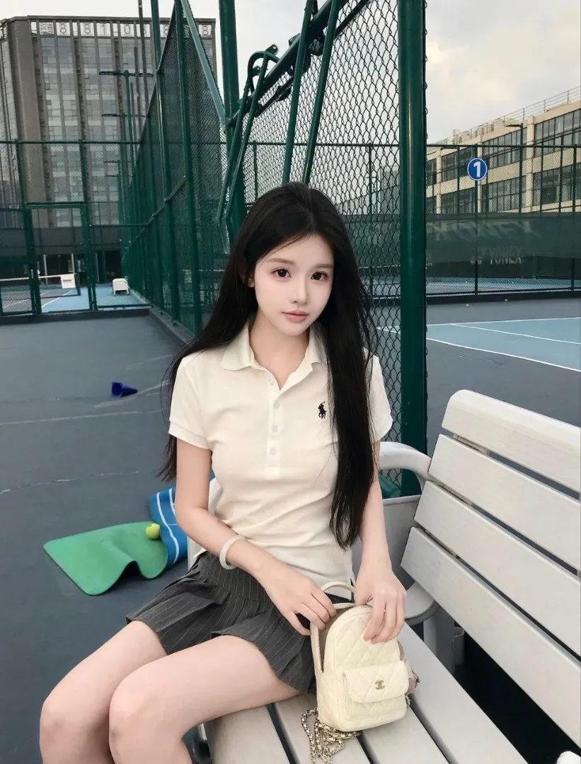 嘉定玲玲(新人)