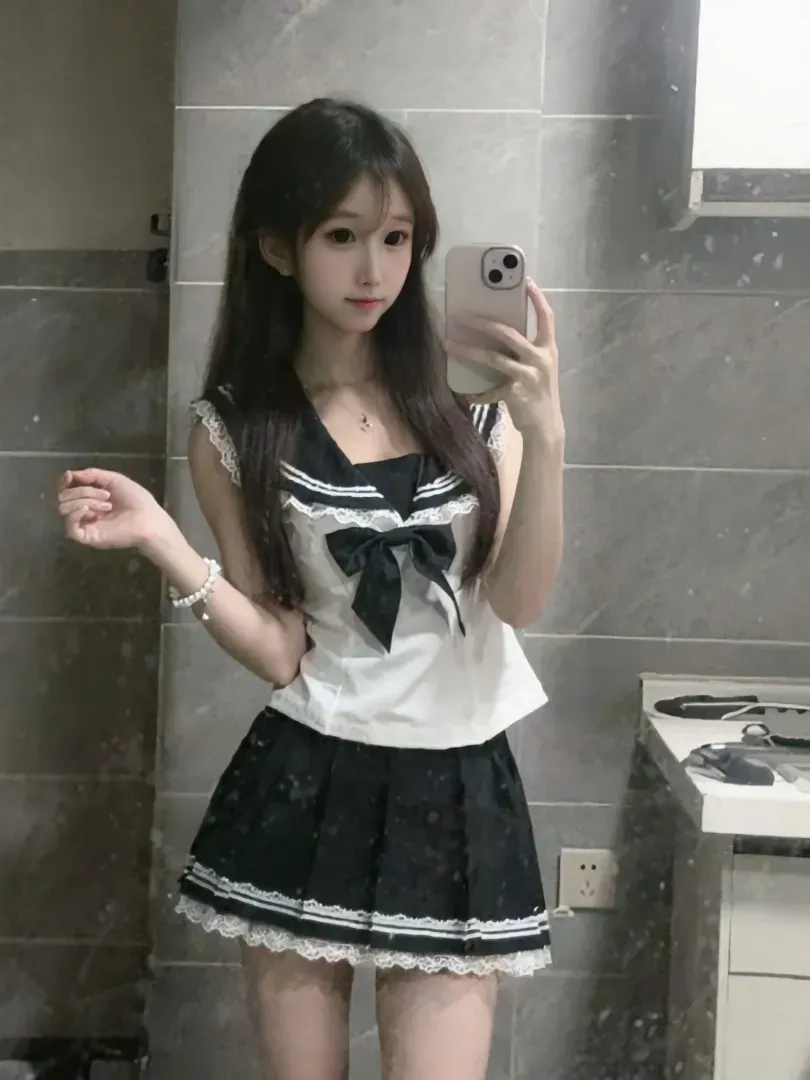 07米朵，极品白小纯，新下海，🉑纯🈚 Gallery 4