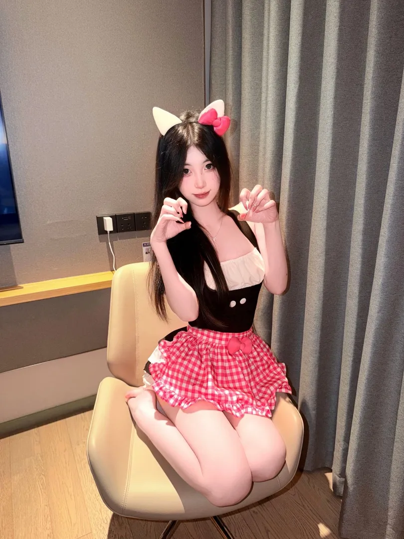 星晴 肤嫩水多床上小妖精 Gallery 3