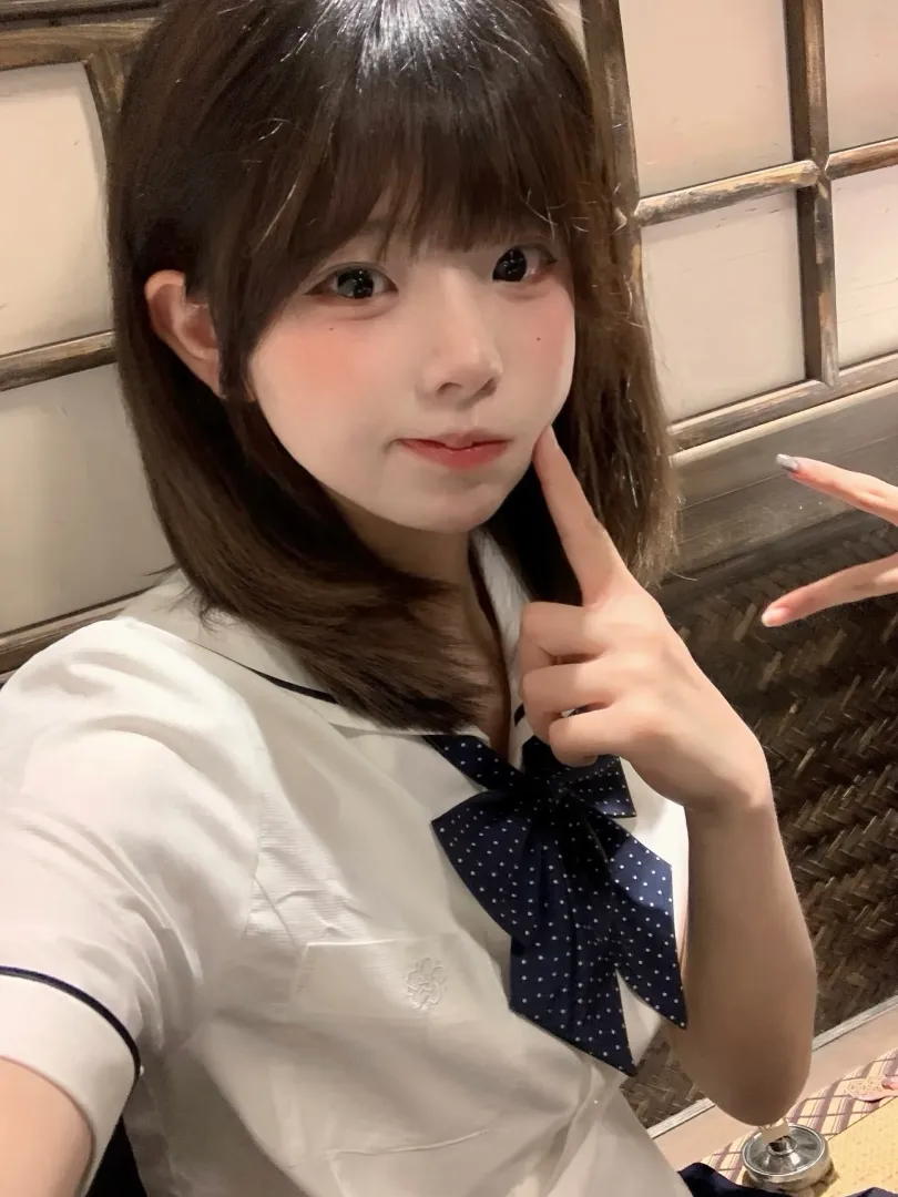 小鹿 153cm 三点粉逼 Gallery 5