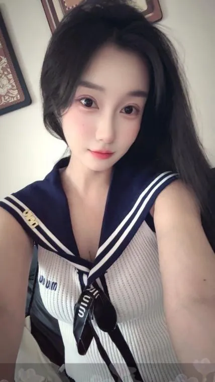 高端极品网红女神🦋乐乐🦋
