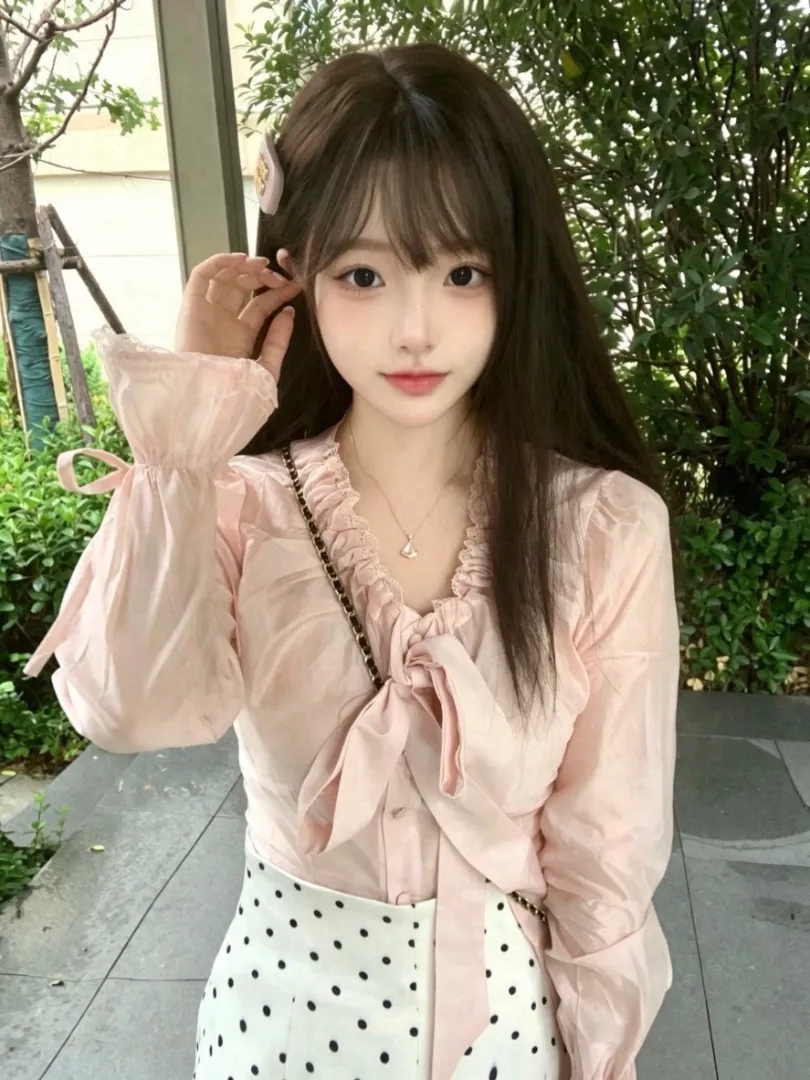 Y1206-莎莎 浦东白虎上戏萝莉学生妹 168C.06 Gallery 3