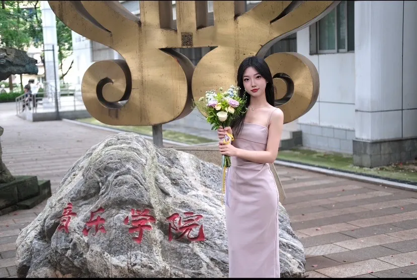 欧阳 音乐学院刚毕业首次下海 Gallery 5