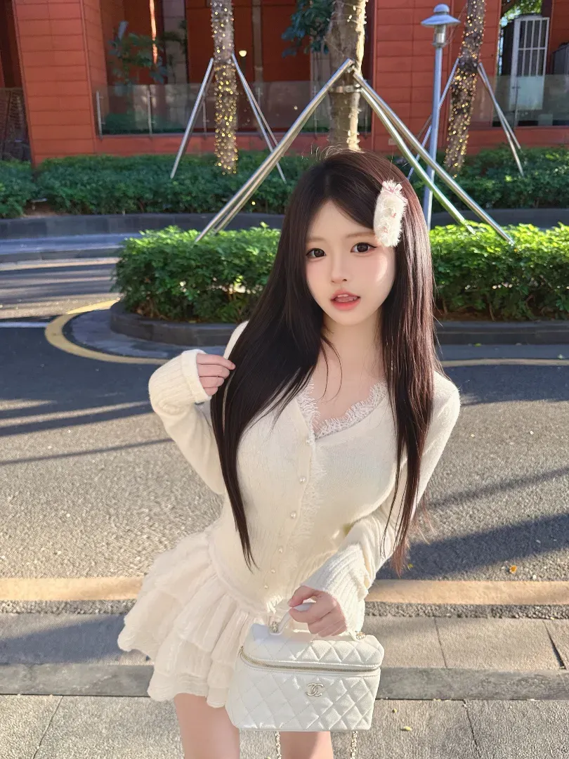 张江新人小果