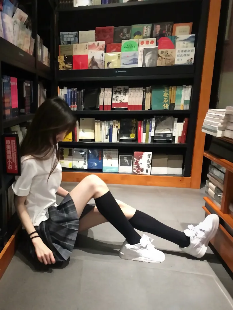 Y2546-安安 静安白小纯邻家学生妹167D.05