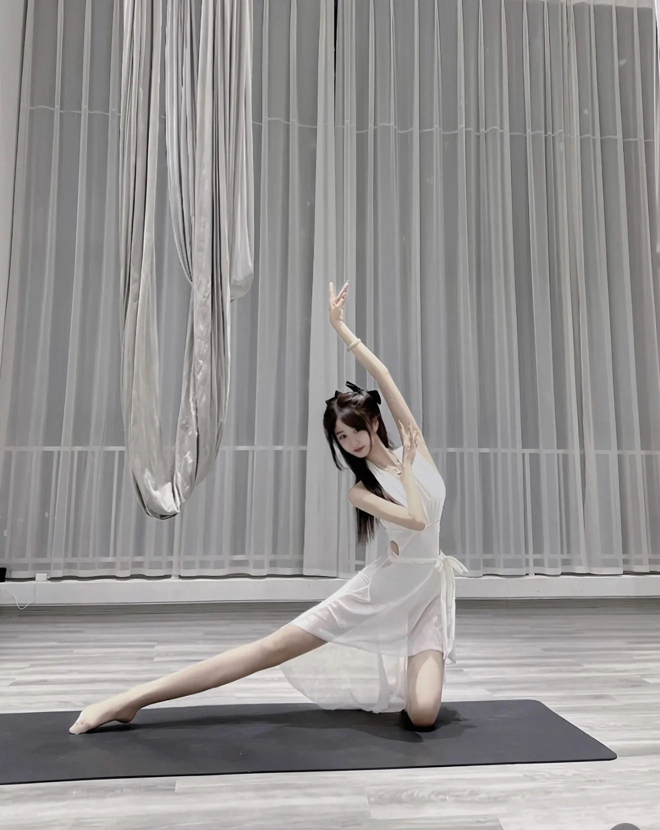 舞蹈学生 周小鱼 较小萝莉 Gallery 3