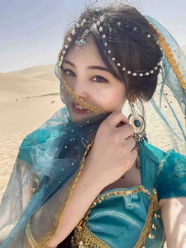 金桥长舌淫荡货（小骚）淫叫好评选手