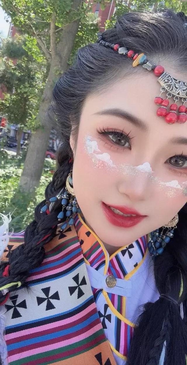 极品学妹可无套内射 Gallery 4