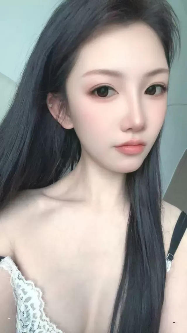 浦东极品高颜值淫荡骚货(雪白)莞式服务:妹子全自动 Gallery 2