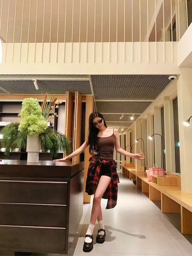 晚晚 记忆里的邻家女孩 💦多多 Gallery 5