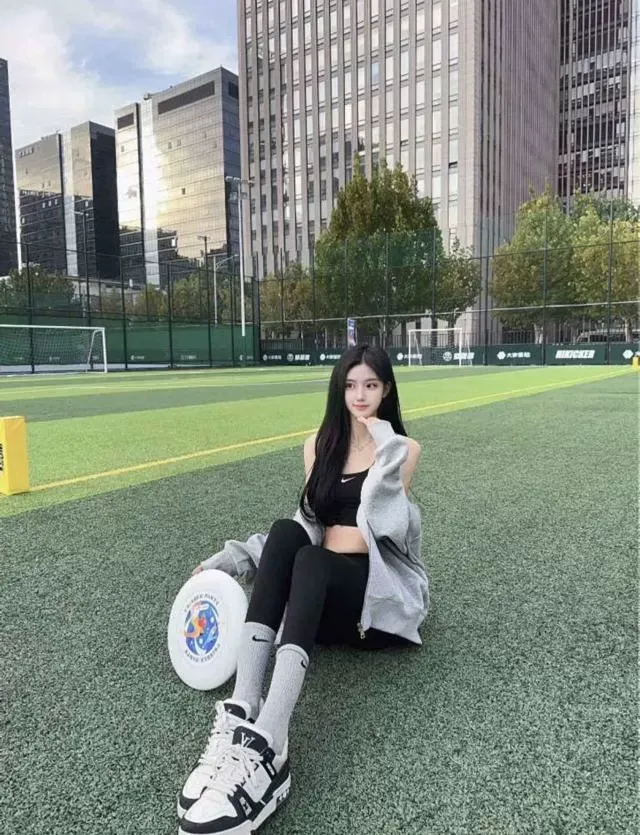 普陀瑶静 百变型 可御姐可纯欲 Gallery 6