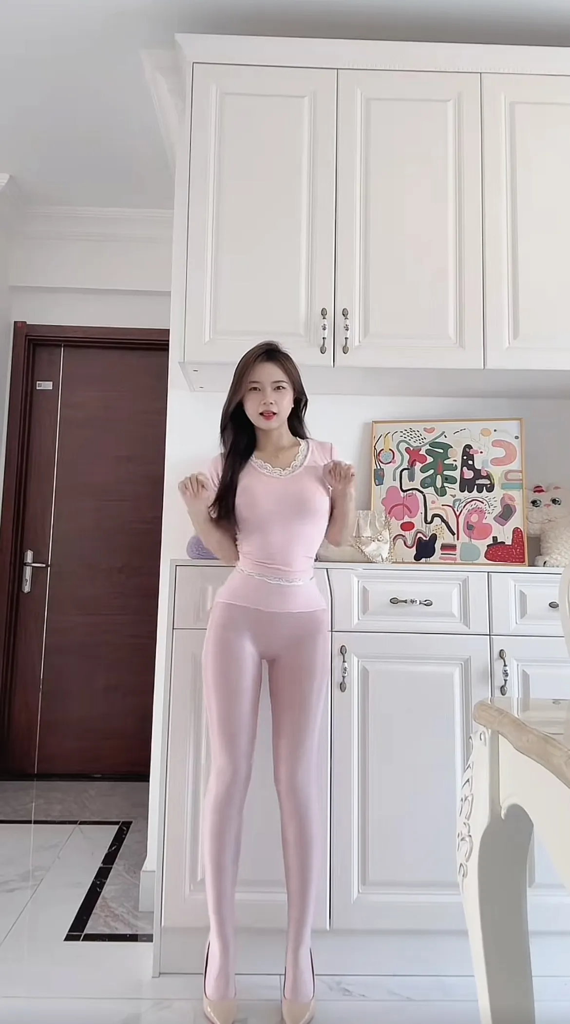 美岐 手感柔软舒适小穴水嫩光滑 Gallery 5