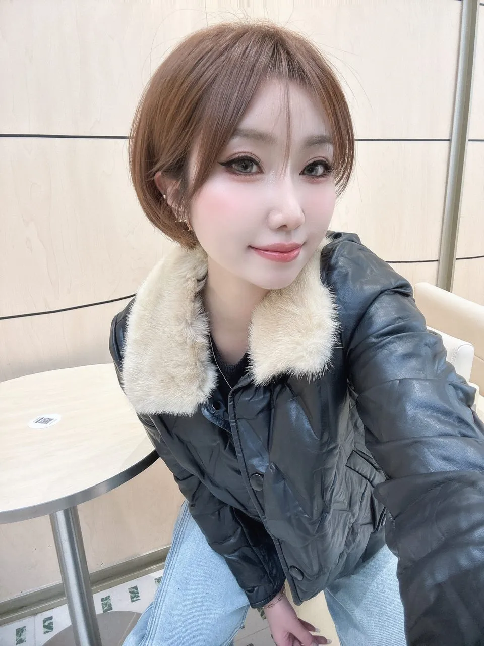 浦东川沙🔥艾琳🔥朝鲜族，外语老师兼职 Gallery 3