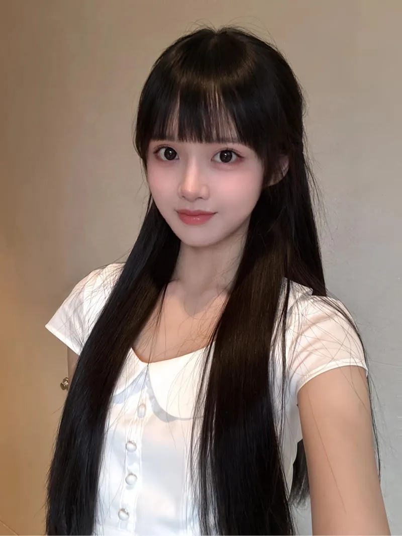 子怡，气质佳刚下海三点粉高情商会聊天 Gallery 1