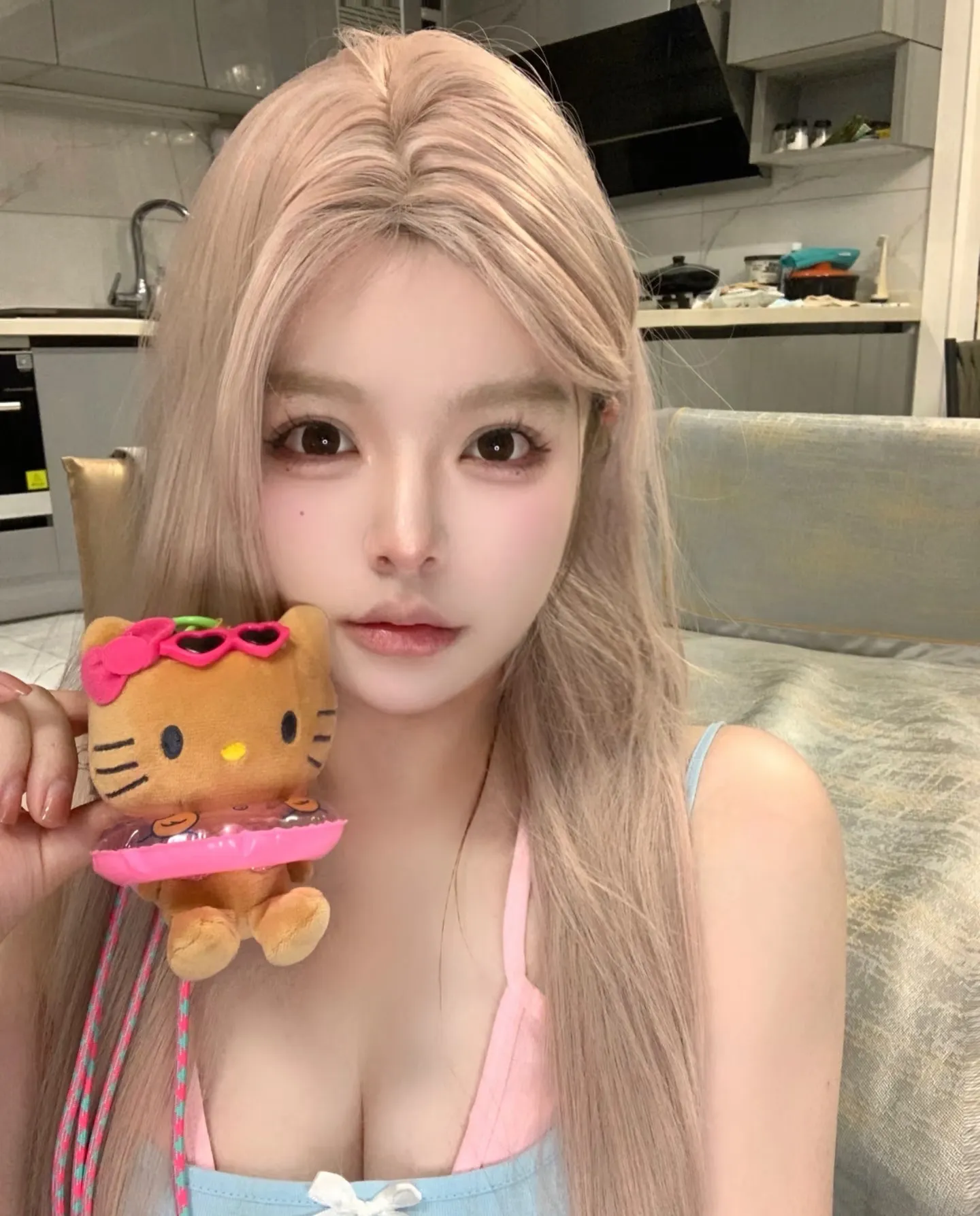 浦东 前凸后翘蛋黄酥 欢迎大哥品鉴 Gallery 4