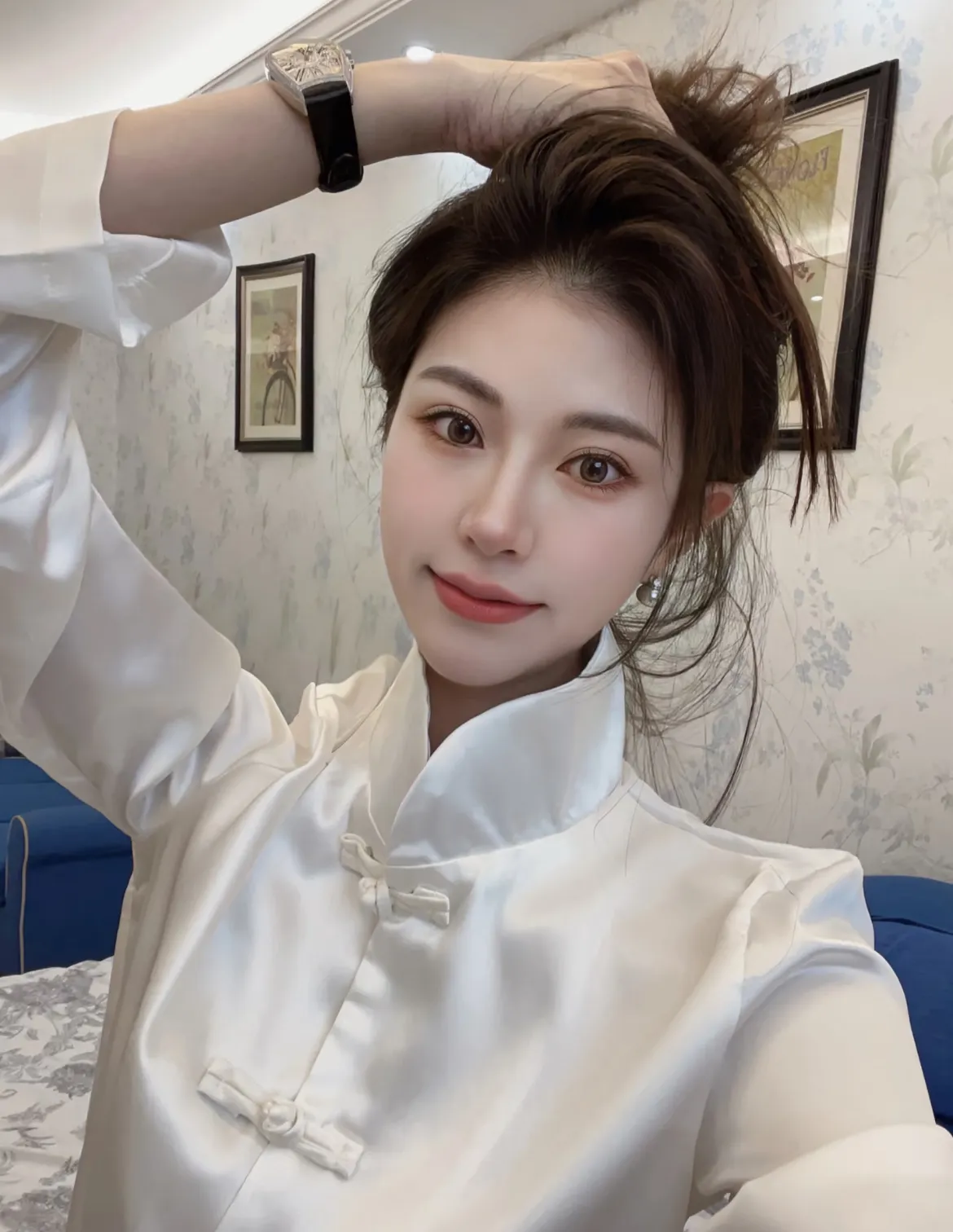 企鹅 气质御姐 Gallery 1