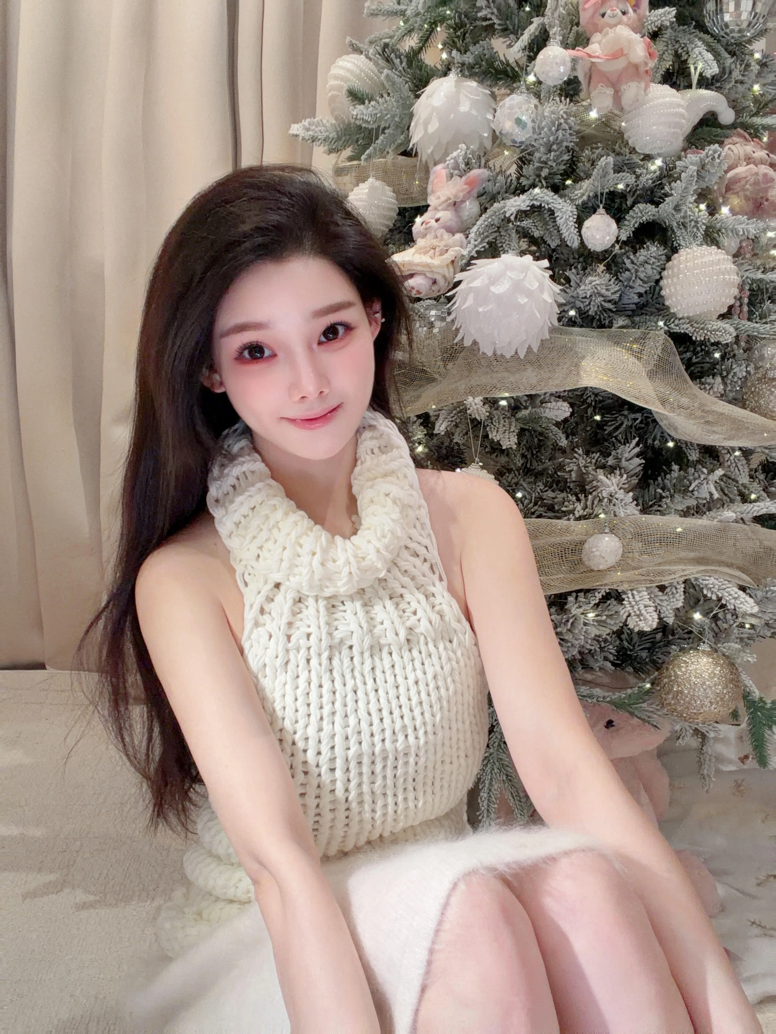 小猪🐷纯欲平模 魔鬼身材全身雪白❄️