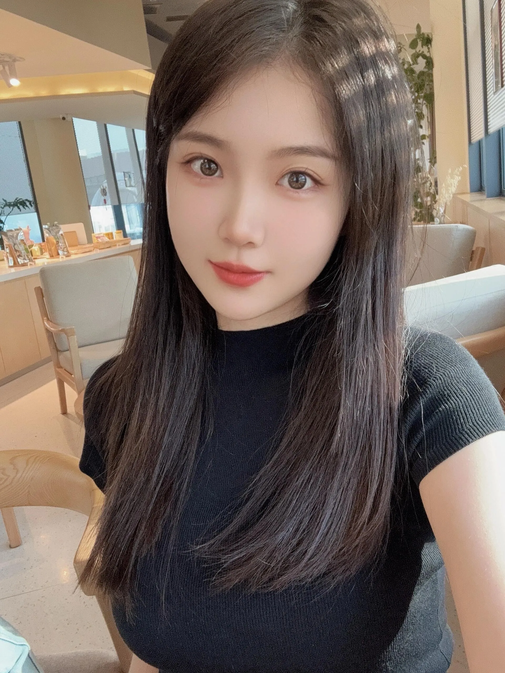 御姐 泡芙 Gallery 1