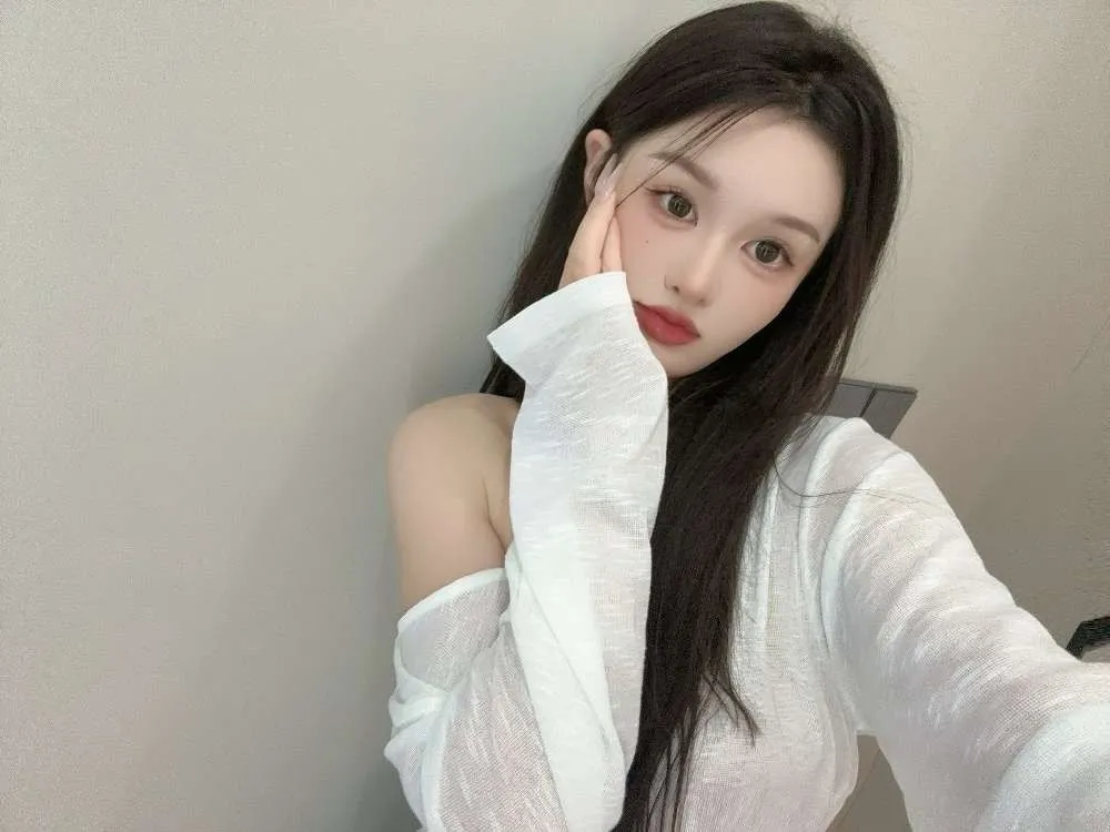 闵行05年米粒175大长腿学妹兼职 Gallery 4