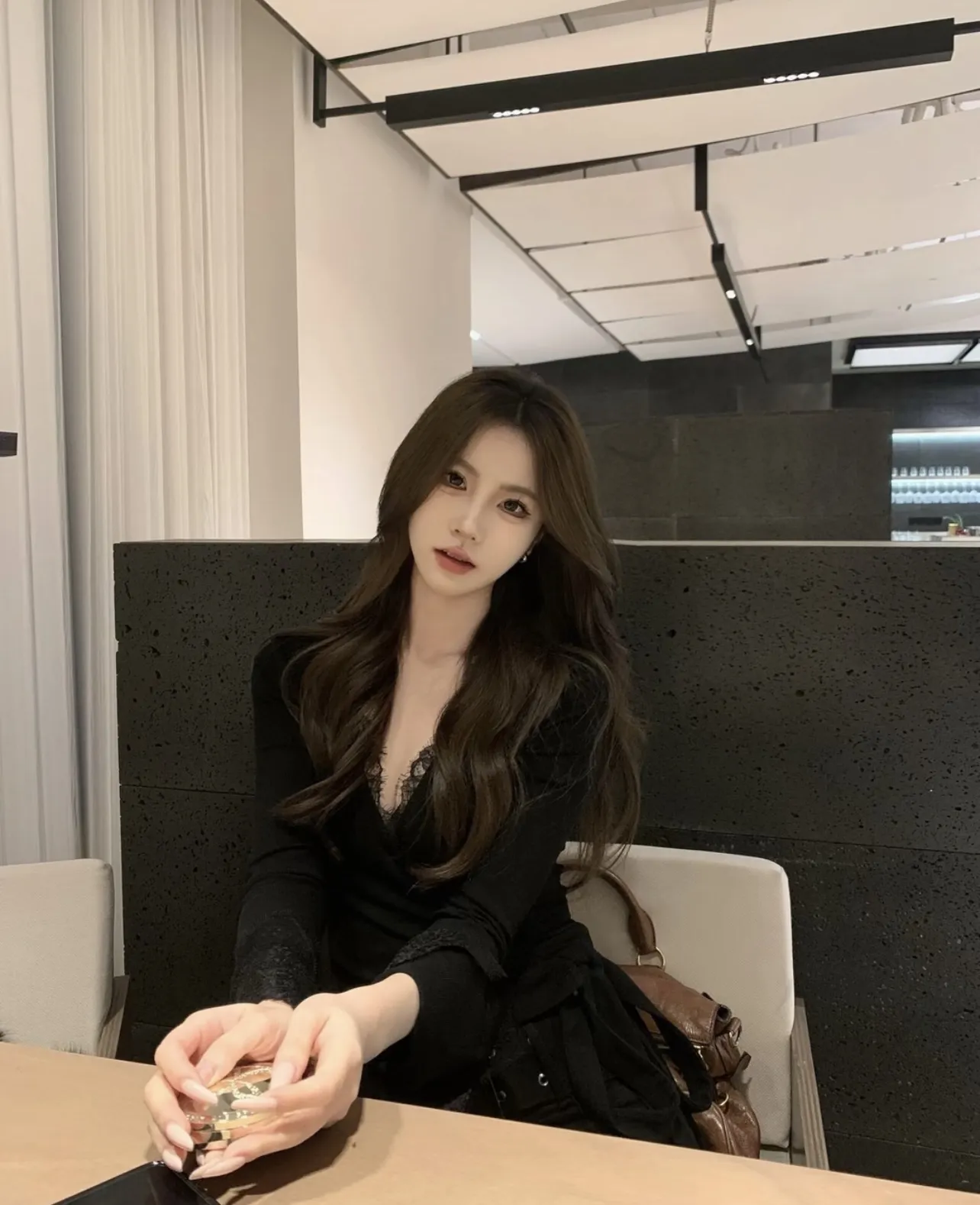 嘉定🏠玫瑰 敏感校花 模特身材  极易喷💦 Gallery 3