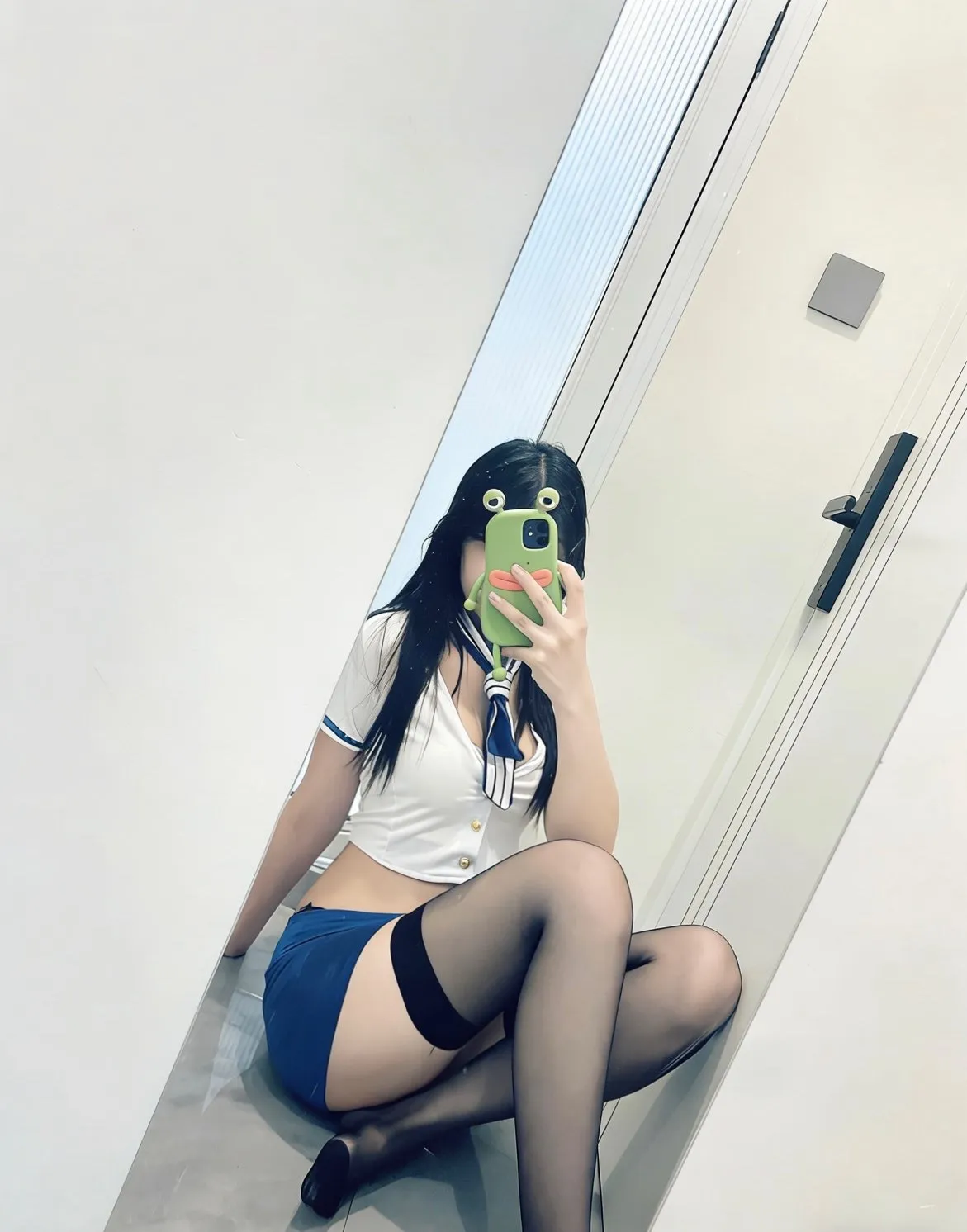 维族美女 白虎女孩 小艾 Gallery 6