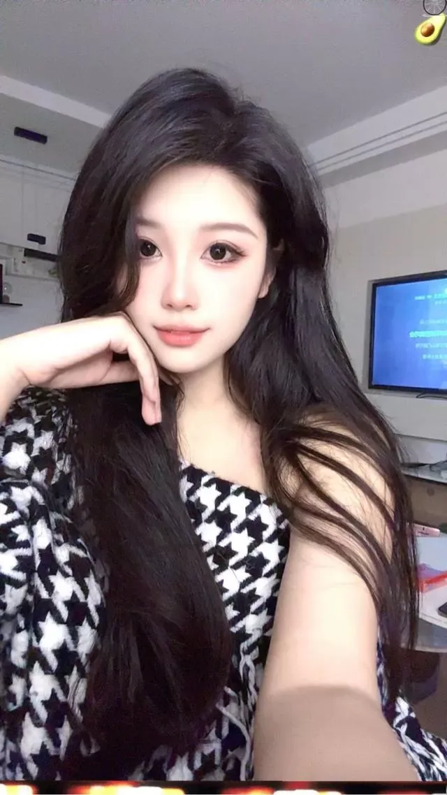 艺涵白小纯 Gallery 5