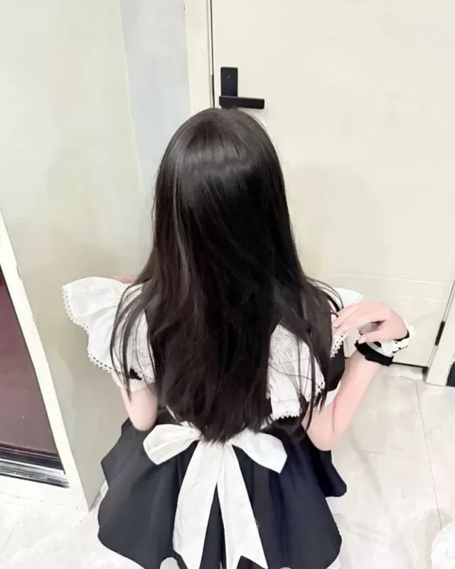 妍妍刚下💦06极品学妹 Gallery 6
