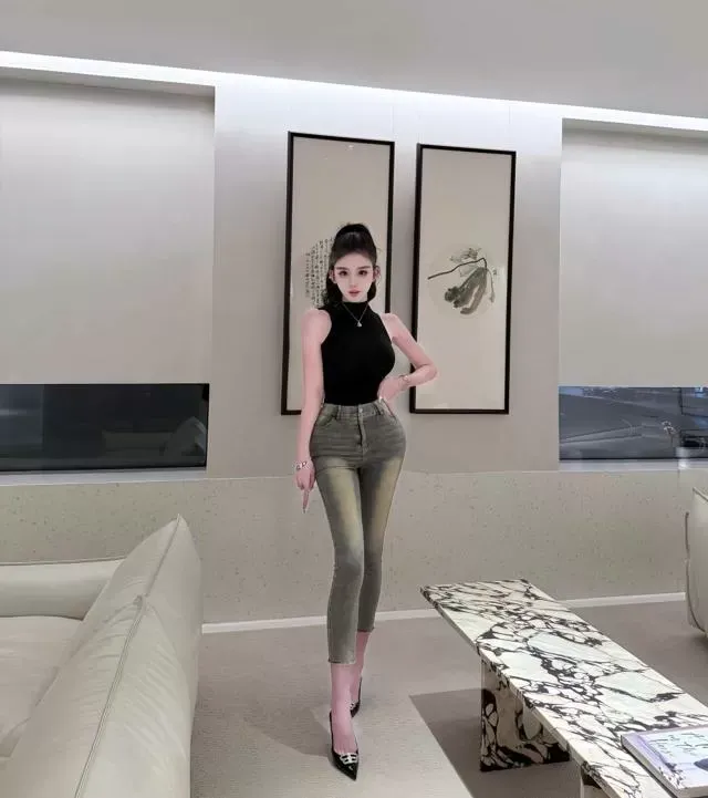 松江真实网红韩小爱 Gallery 11