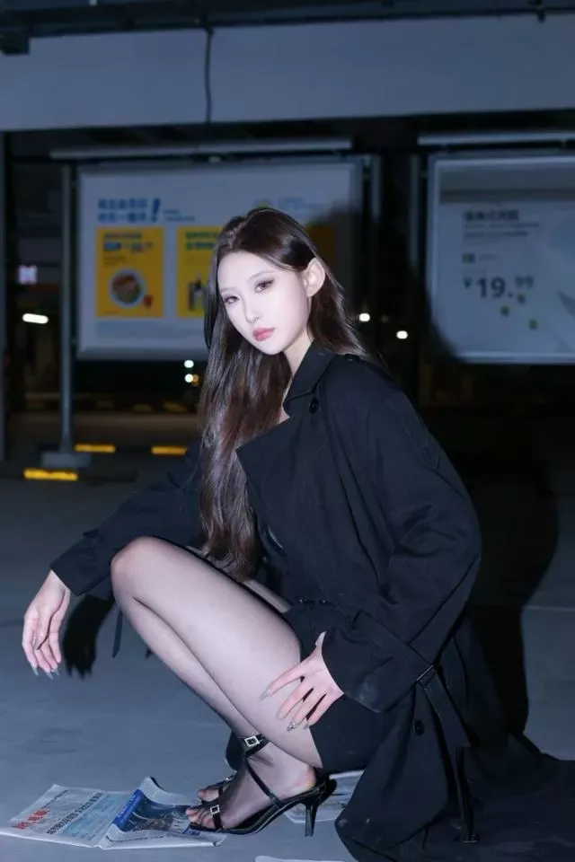小柚果🏠180模特兼职李梦瑶 Gallery 7