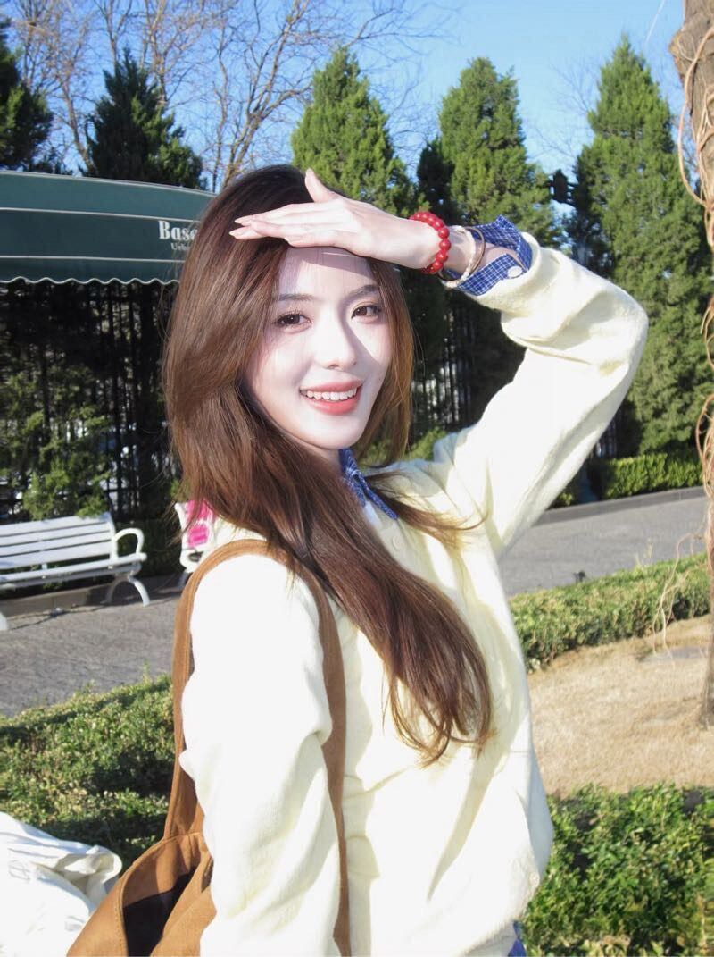 浦东花魁  校花下海 Gallery 1