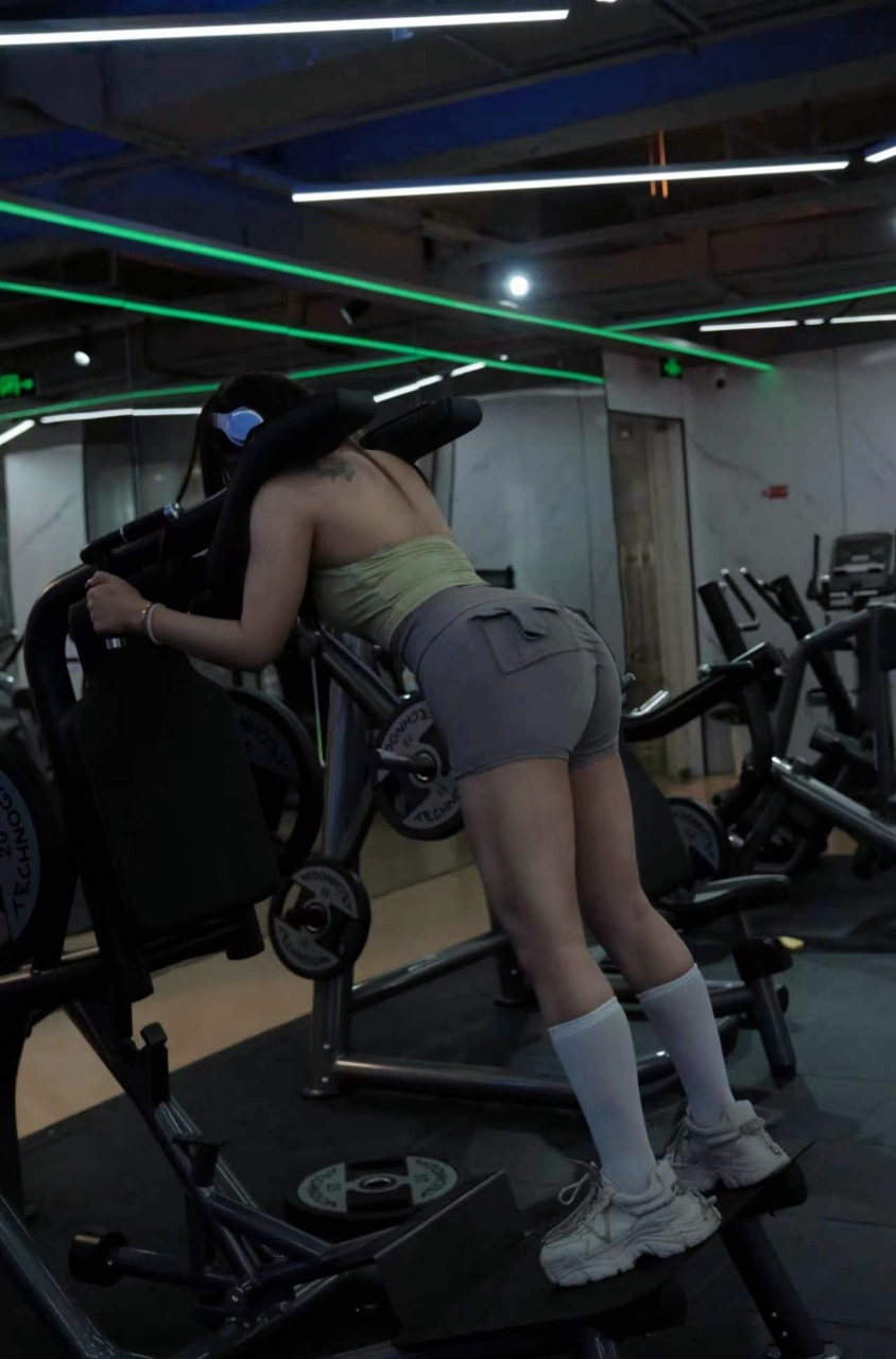 闵行辣妹某乐刻在职教练 ST Gallery 2